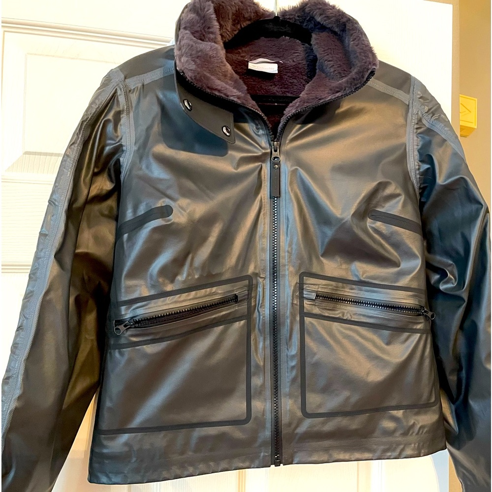 Shiny Grey Columbia Jacket Size Small